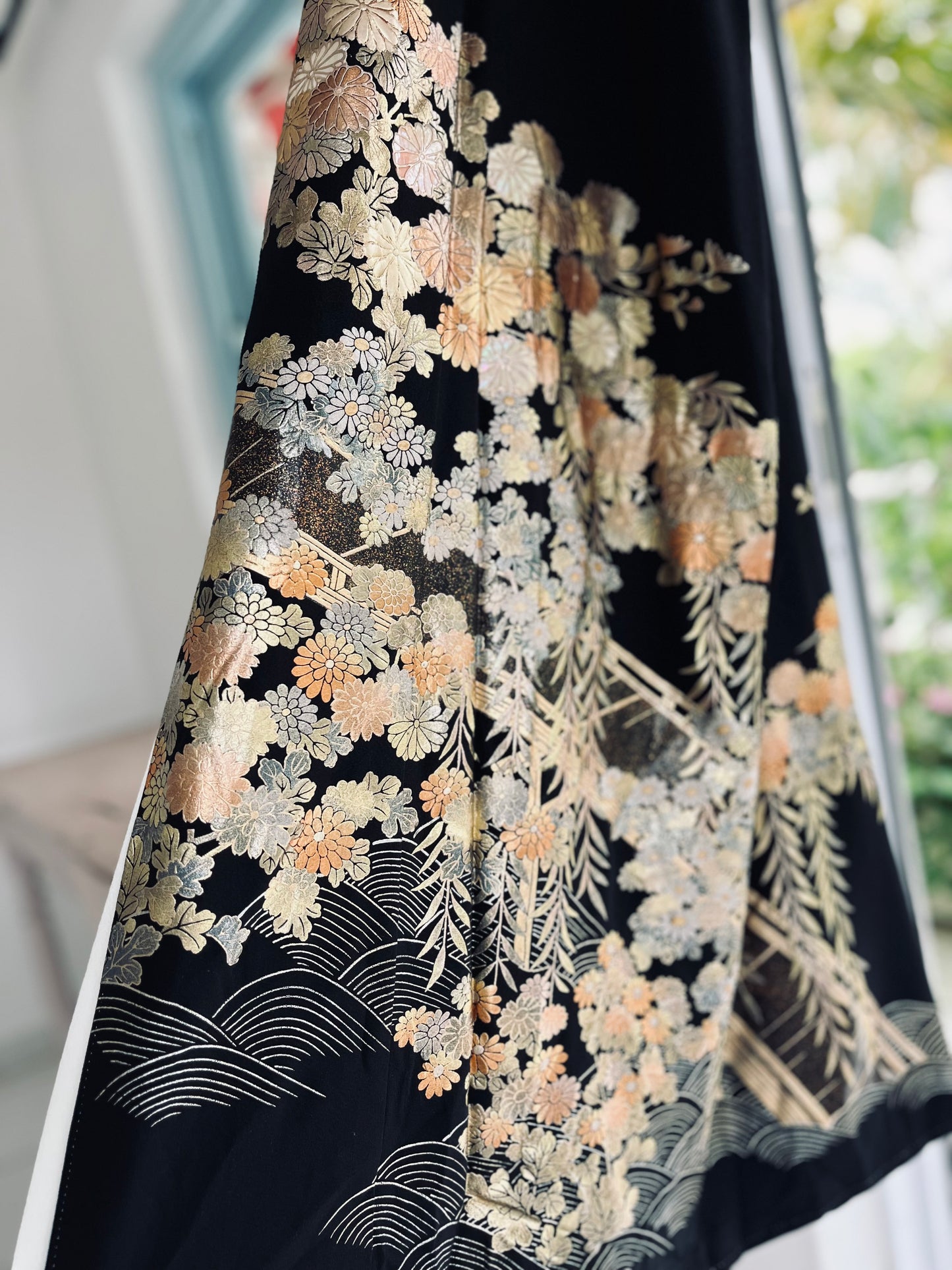 Midnight Chrysanthemum Kimono - Vintage silk with gold and silver metallic detailing.