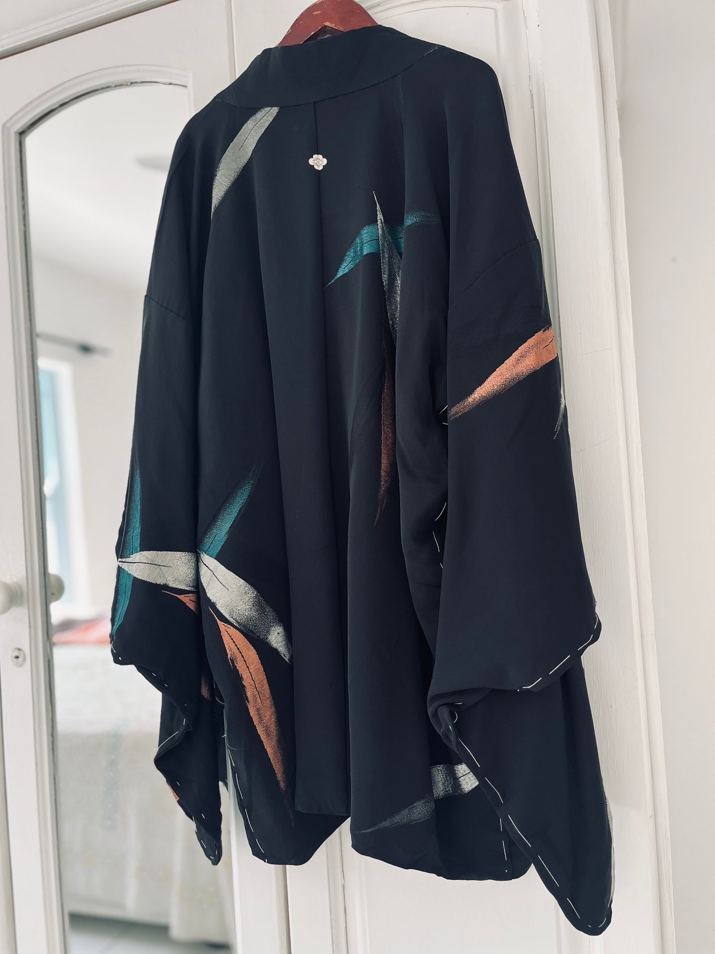 Midnight Crest Haori - One of One - Vintage Japanese Silk - Handpicked in Japan