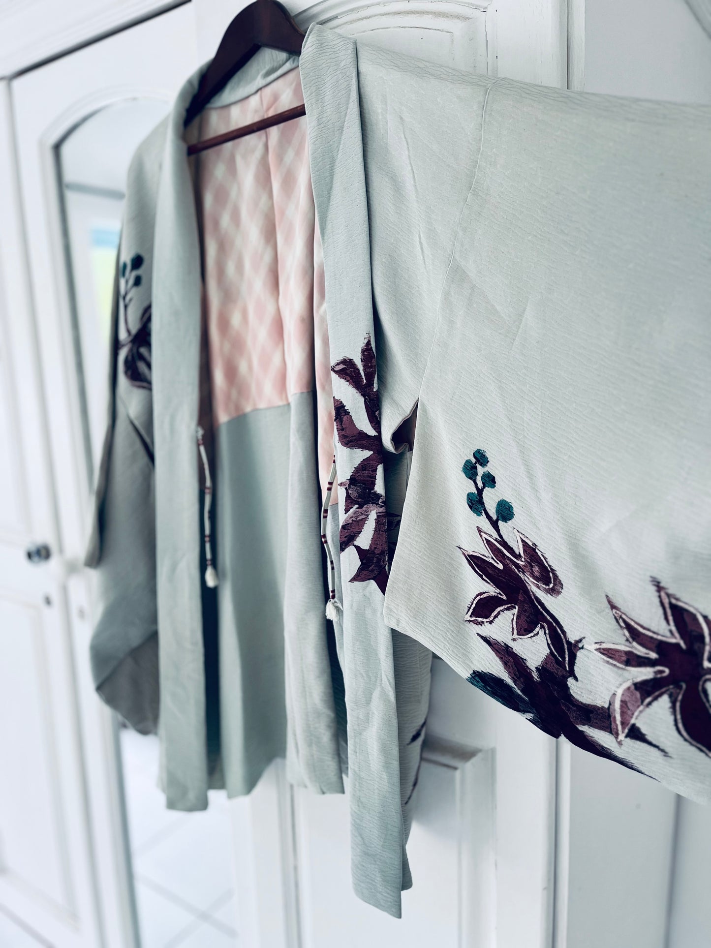 Suiren - Water Lily Whisper Haori - 100% vintage crepe silk with hand-painted botanical design