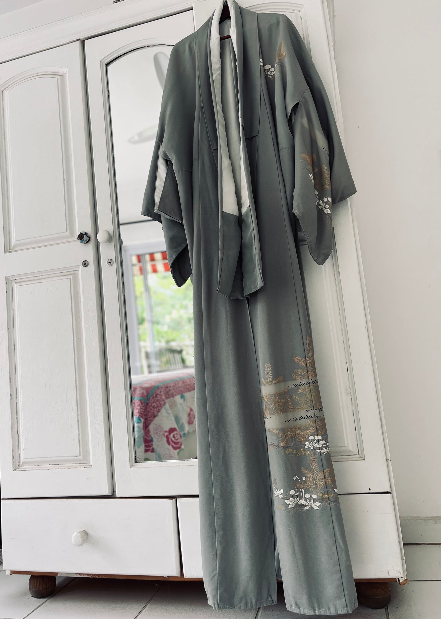 Aurelia Kimono - Soft gold silk shimmer. Rare vintage heirloom.
