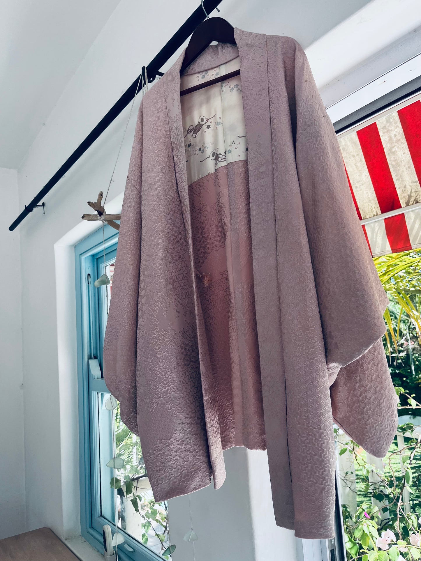 Soft Ceremony - One of one. Vintage Japanese Haori. Hand-selected in Japan. Wearable heirloom.