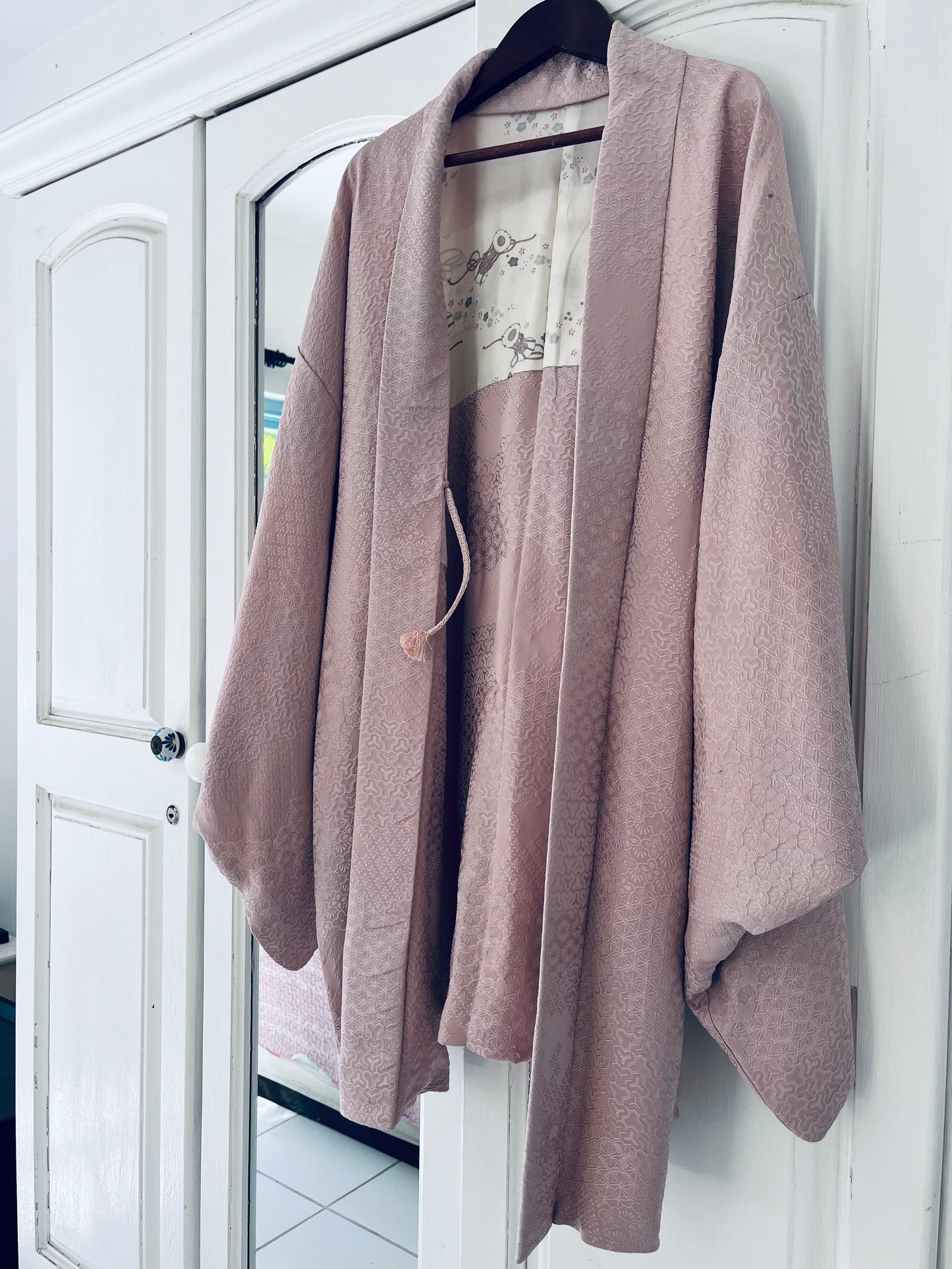 Soft Ceremony - One of one. Vintage Japanese Haori. Hand-selected in Japan. Wearable heirloom.